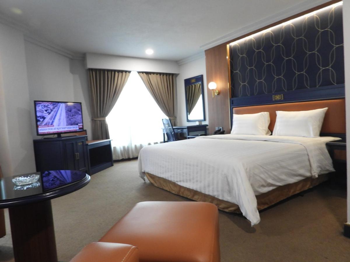 Maxwell Hotel Yakarta Exterior foto
