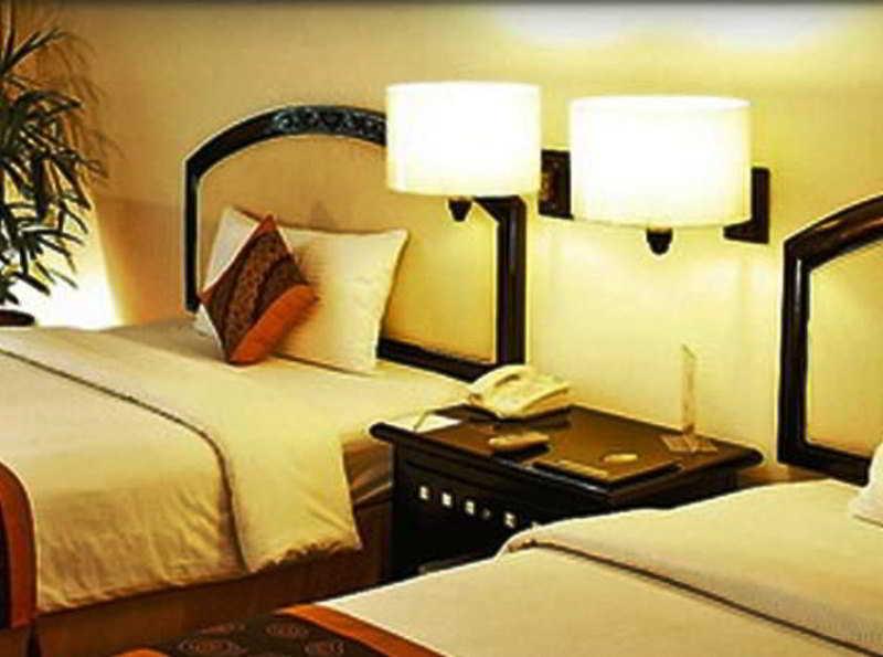 Maxwell Hotel Yakarta Exterior foto